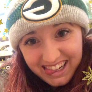 Meet your Posher, Brittney